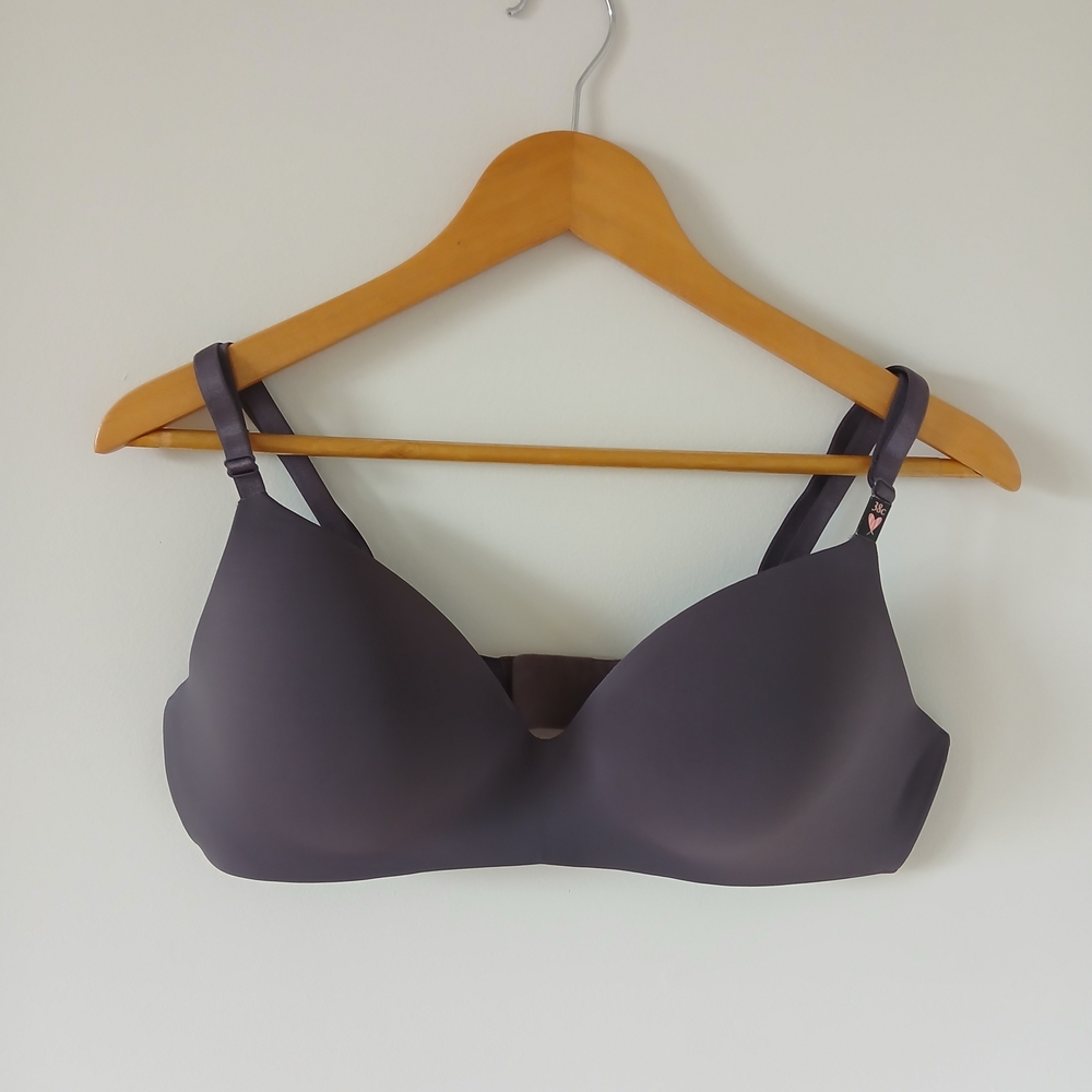 Victoria's Secret Purple Seamless Wireless Bra